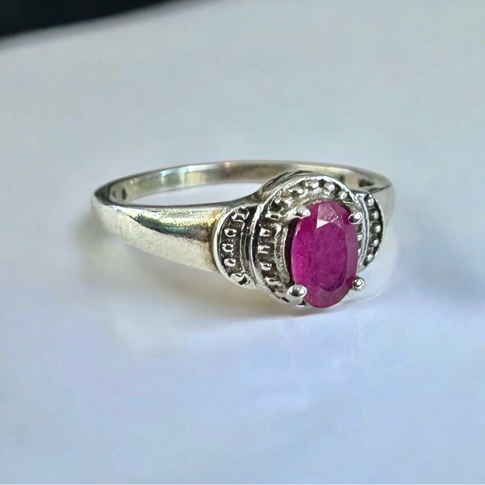 🩷Vintage Natural Ruby Sterling Silver Ring (7.5)